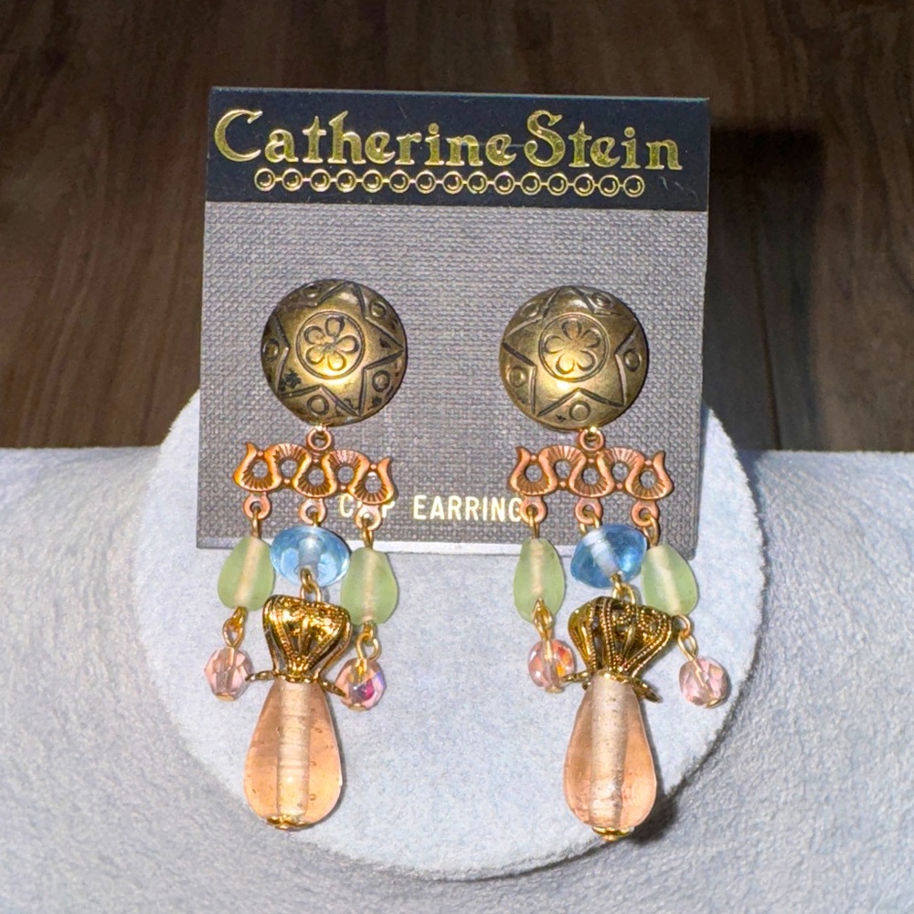 Deadstock! Catherine Stein Glass and Goldtone Clip Earrings